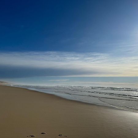 Relax Plage Et Bassin เลอปอร์จ ภายนอก รูปภาพ